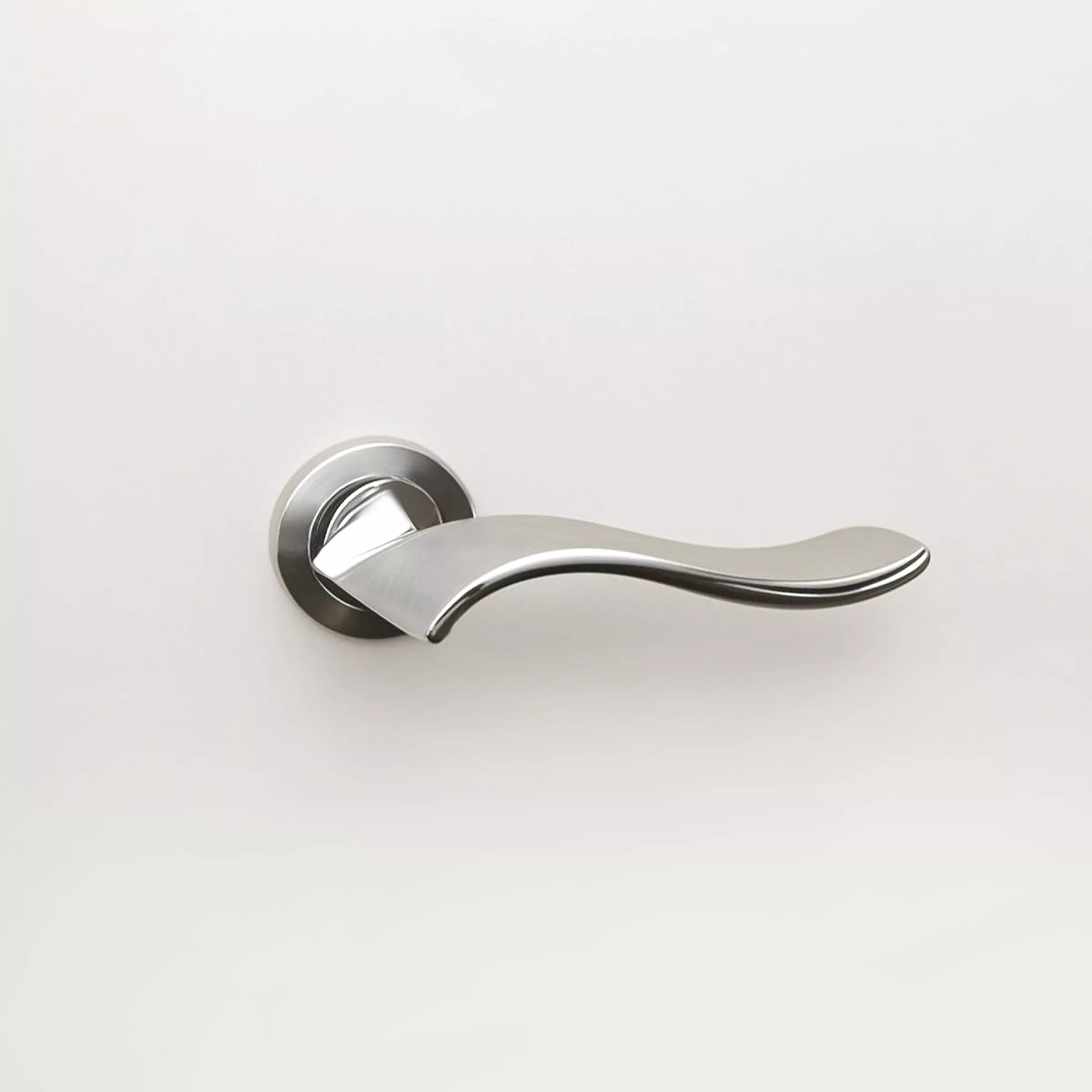 VILA R03-817 Zinc Door Handle